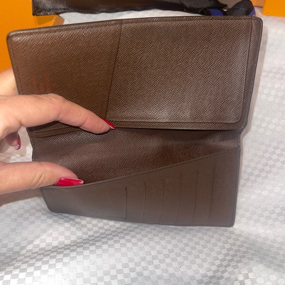 Louis Vuitton Damier Ebene Logo Print Wallet. Satin Dust Bag. - Picture 11 of 11